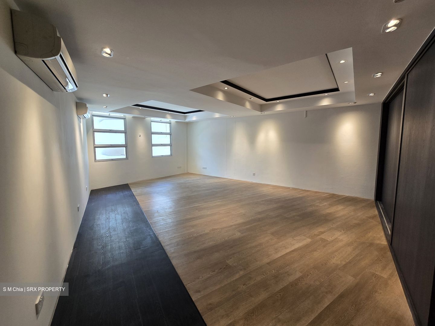 Tank Road (D9), Office #536167511